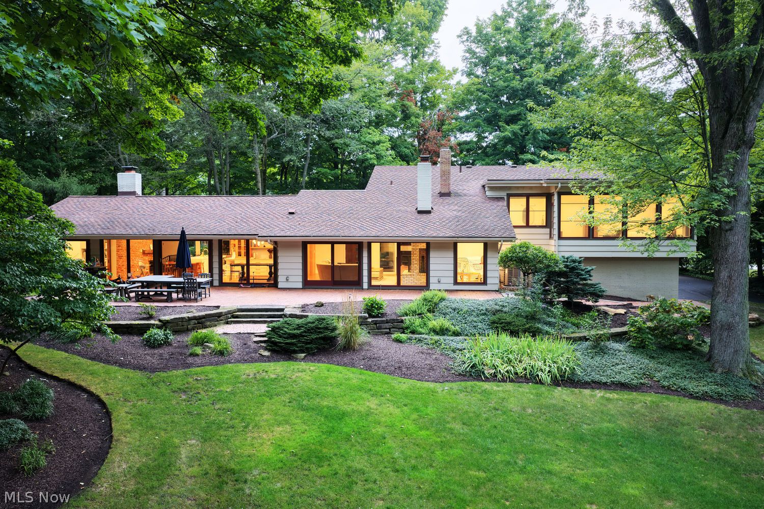 Pepper Pike OH, 31920 Creekside Drive