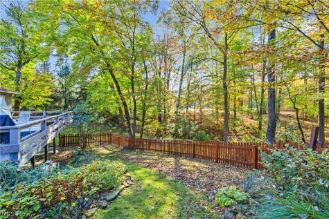 17303 Ridge Creek Road Strongsville OH 44136