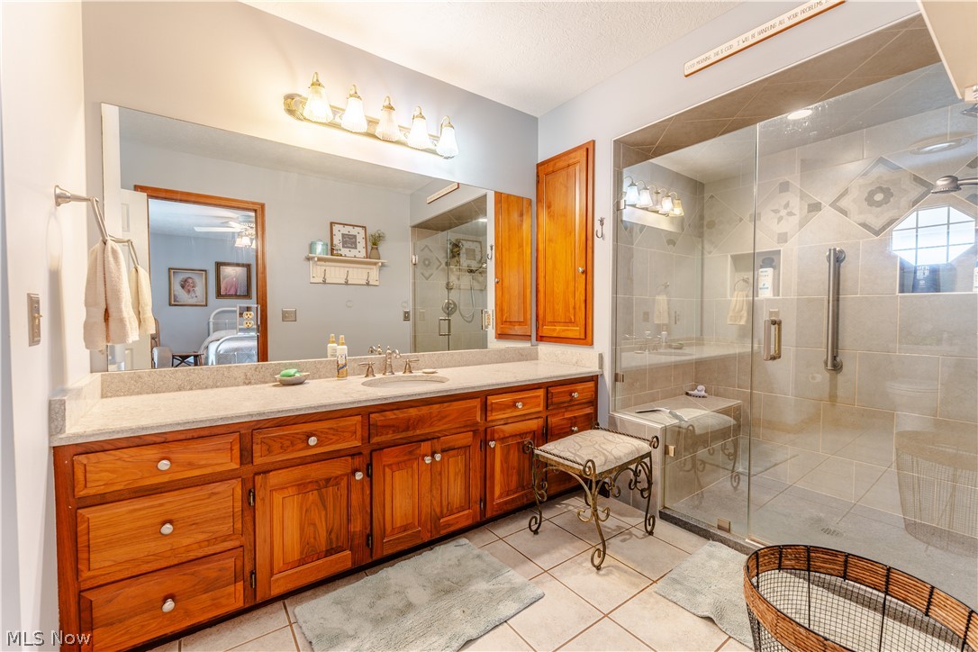 5556 Blacksnake Hill Road NE Dover OH 44622