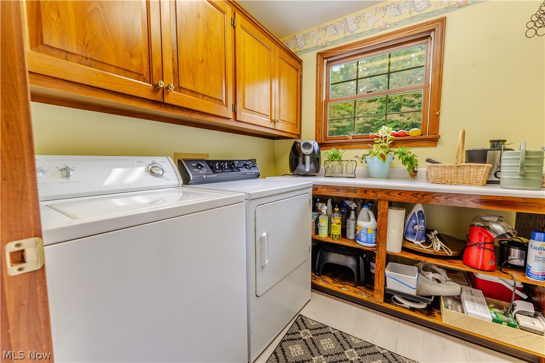 5556 Blacksnake Hill Road NE Dover OH 44622