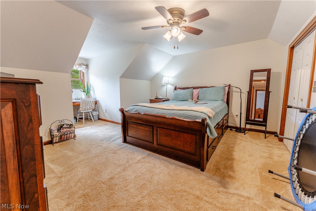 5556 Blacksnake Hill Road NE Dover OH 44622