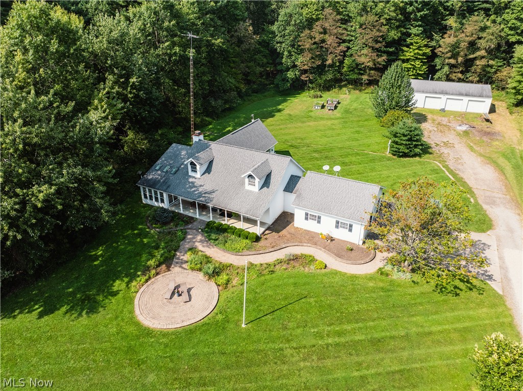 5556 Blacksnake Hill Road NE Dover OH 44622