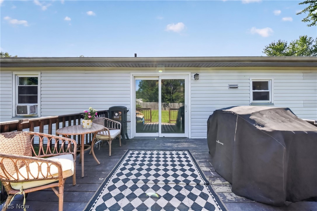 16 Leffingwell Drive Orwell OH 44076