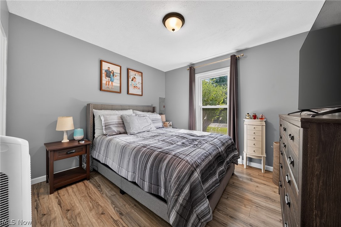 16 Leffingwell Drive Orwell OH 44076