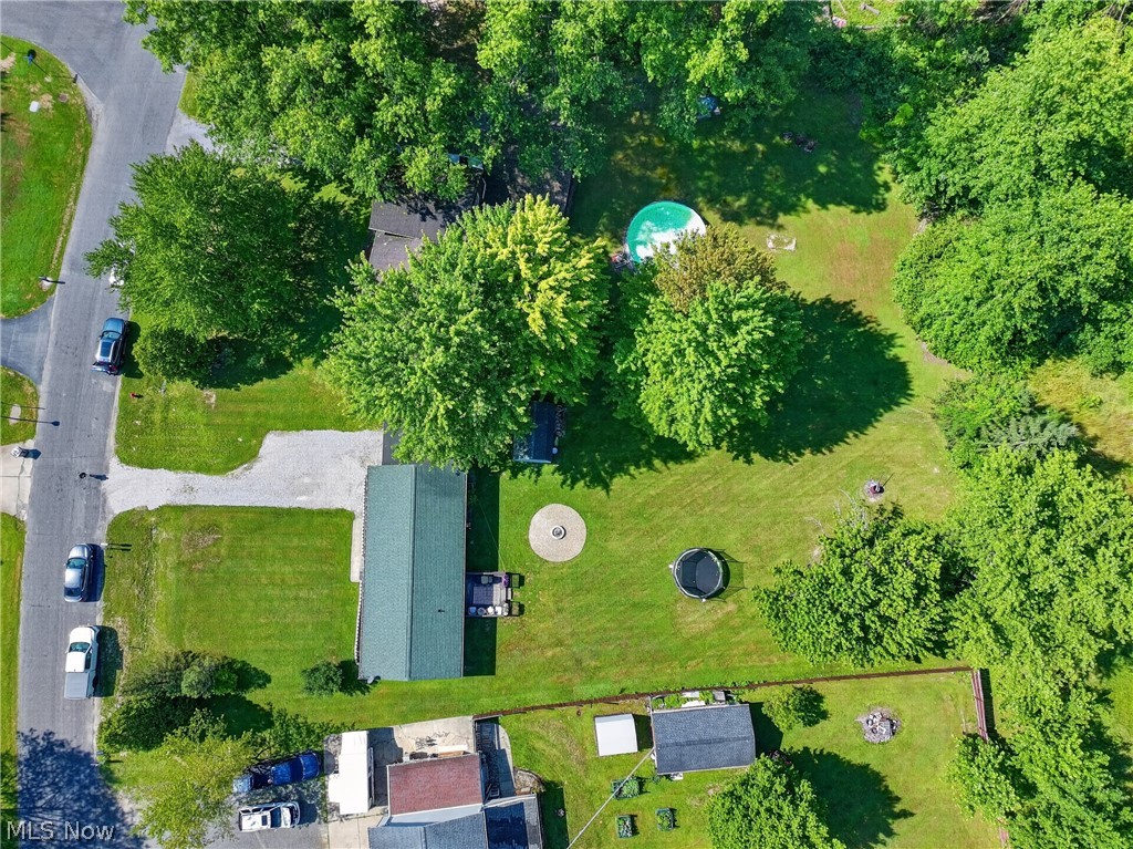 16 Leffingwell Drive Orwell OH 44076