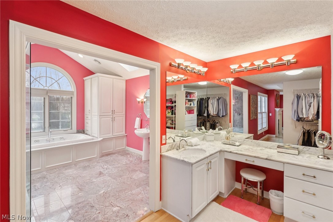3146 Regency Place Westlake OH 44145