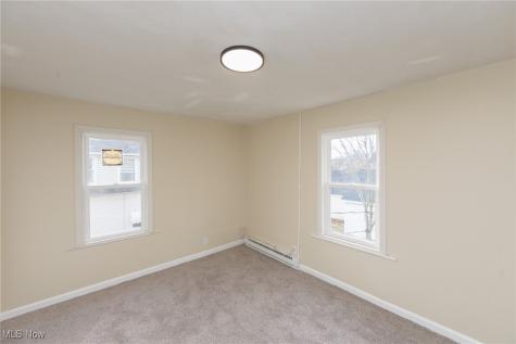 2440 E 32nd Street Lorain OH 44055