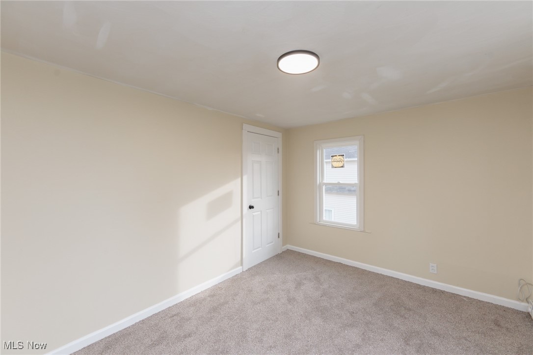 2440 E 32nd Street Lorain OH 44055