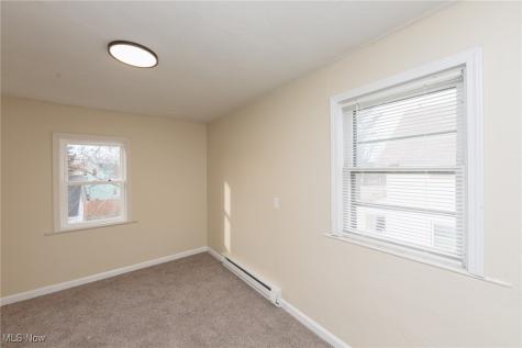 2440 E 32nd Street Lorain OH 44055