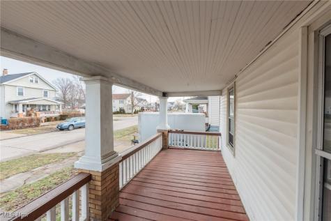 2440 E 32nd Street Lorain OH 44055