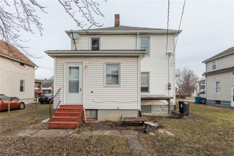 2440 E 32nd Street Lorain OH 44055