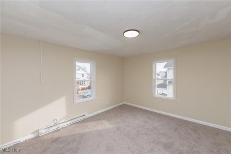 2440 E 32nd Street Lorain OH 44055