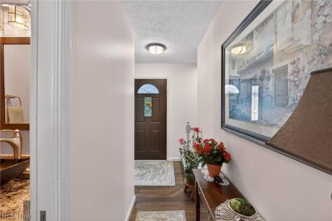 386 Tulip Trail Wadsworth OH 44281