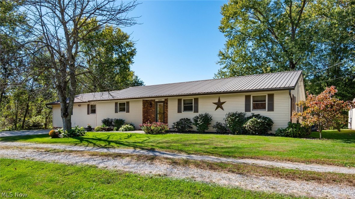 6625 S River Road Blue Rock OH 43720