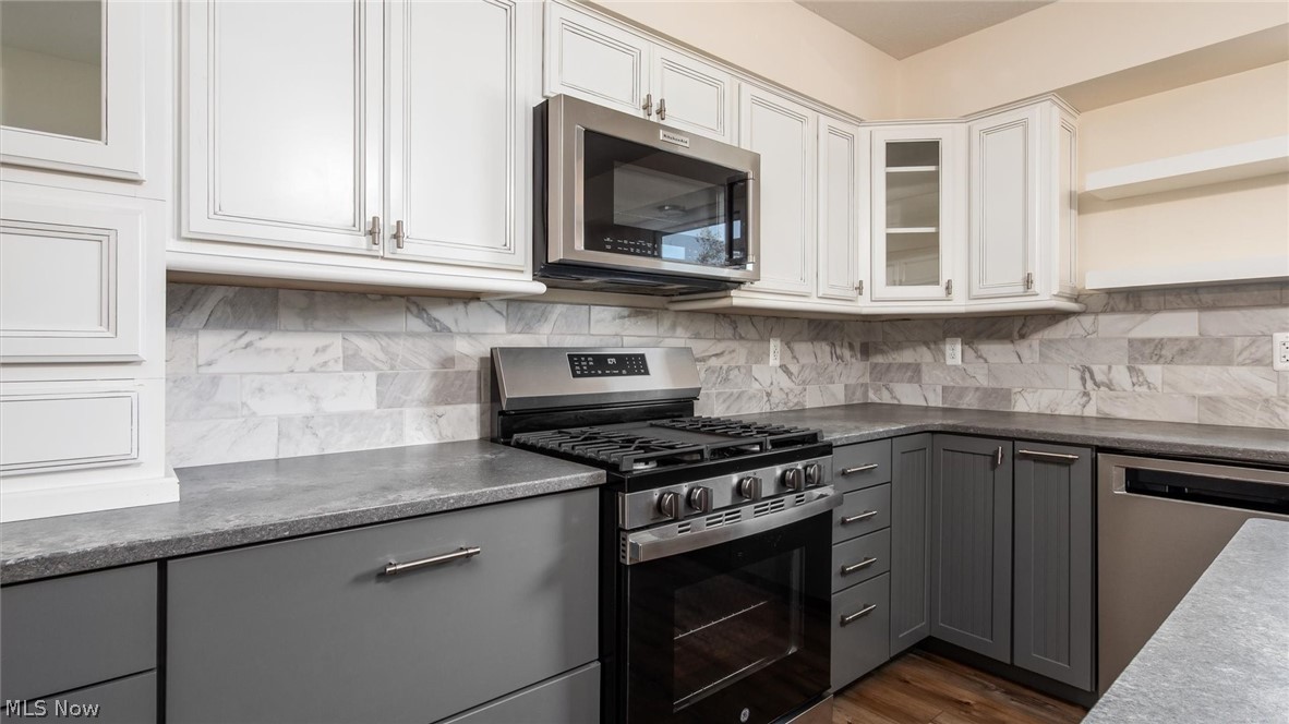 6625 S River Road Blue Rock OH 43720
