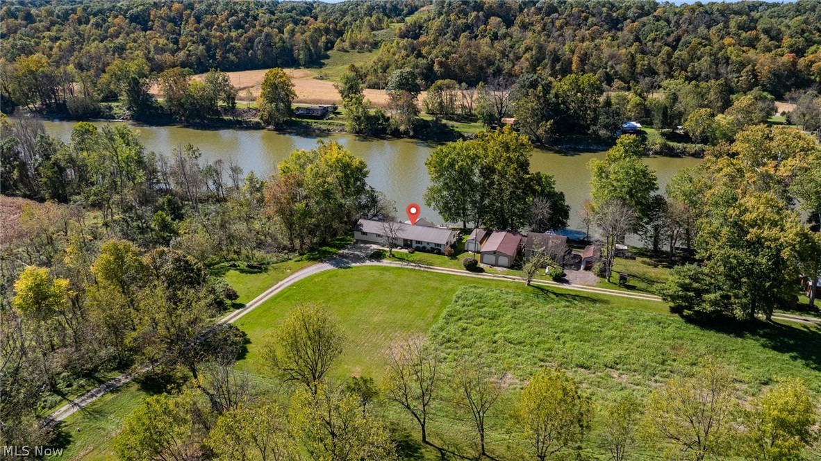 6625 S River Road Blue Rock OH 43720