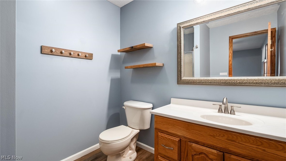 6625 S River Road Blue Rock OH 43720