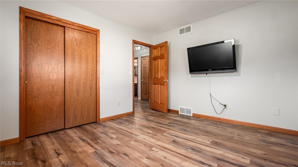 6625 S River Road Blue Rock OH 43720