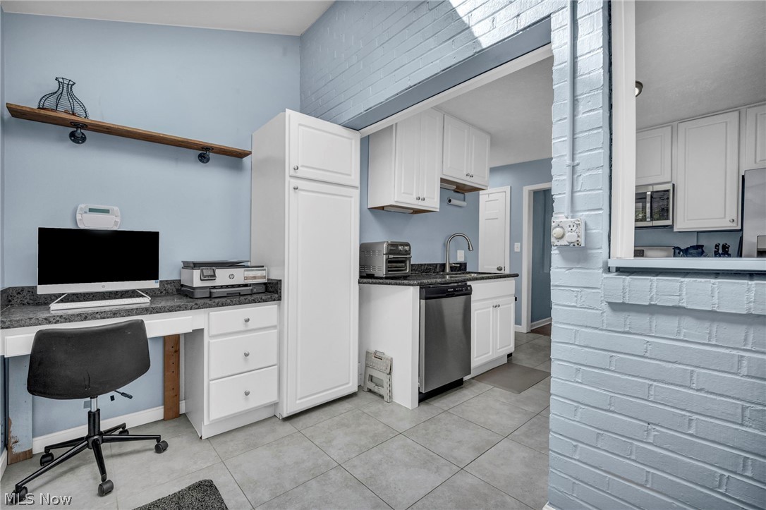 3683 Stoer Road Shaker Heights OH 44122