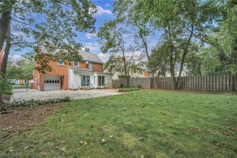 3683 Stoer Road Shaker Heights OH 44122