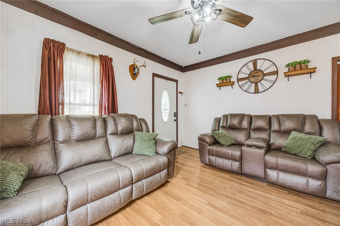 362 Cahalen Street Crooksville OH 43731