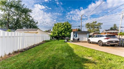 3710 Woodway Avenue Parma OH 44134