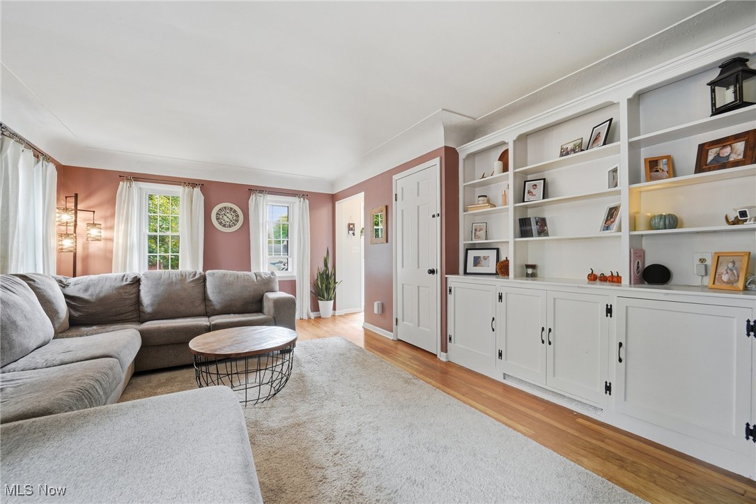 4654 Willoughcroft Road Willoughby OH 44094