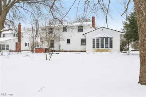 2100 W Salem Parkway Westlake OH 44145
