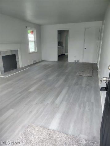 7205 Claybourne Youngstown OH 44512