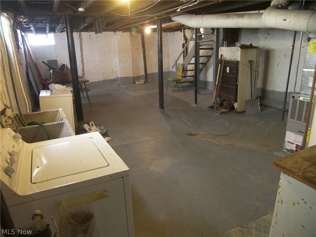 7009 Hecker Avenue Cleveland OH 44103