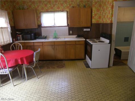 7009 Hecker Avenue Cleveland OH 44103