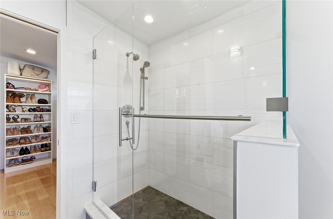 2509 Thurman Avenue Cleveland OH 44113