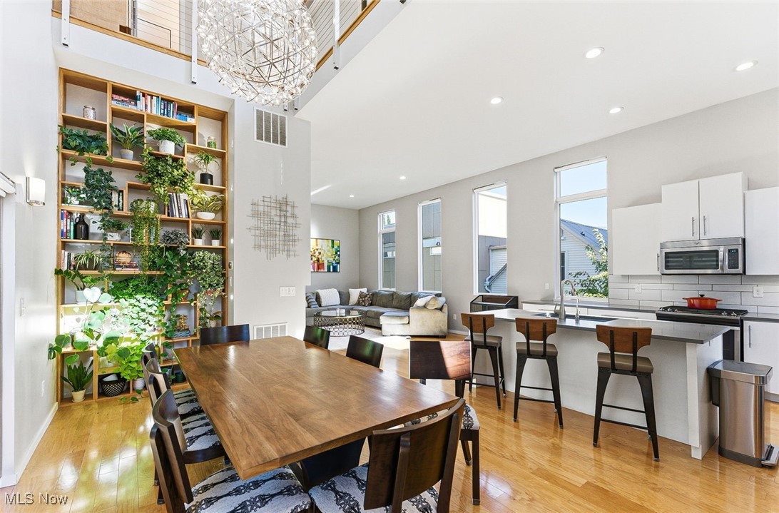 2509 Thurman Avenue Cleveland OH 44113