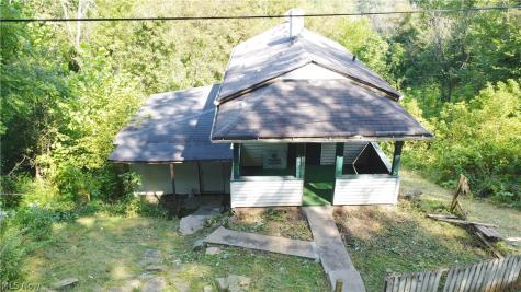 854 Spencer Avenue Steubenville OH 43952