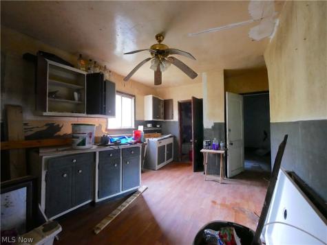 854 Spencer Avenue Steubenville OH 43952