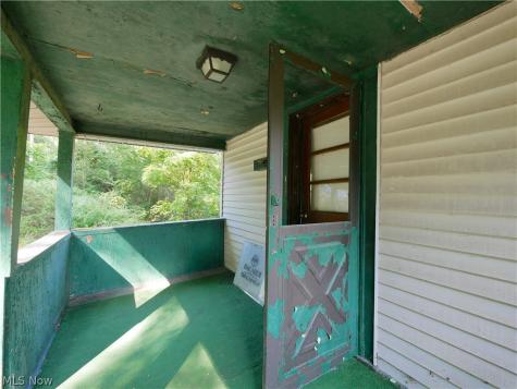 854 Spencer Avenue Steubenville OH 43952