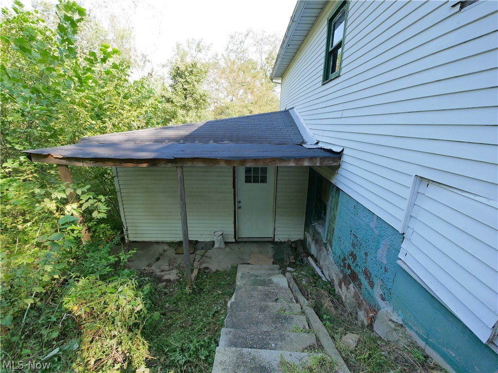 854 Spencer Avenue Steubenville OH 43952