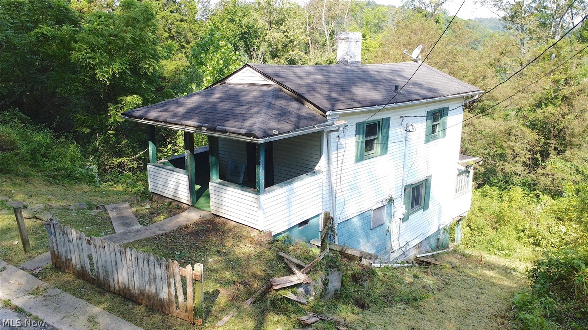 854 Spencer Avenue Steubenville OH 43952