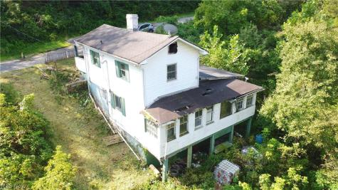 854 Spencer Avenue Steubenville OH 43952