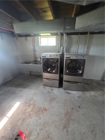 1936 Lakeview Avenue Lorain OH 44053