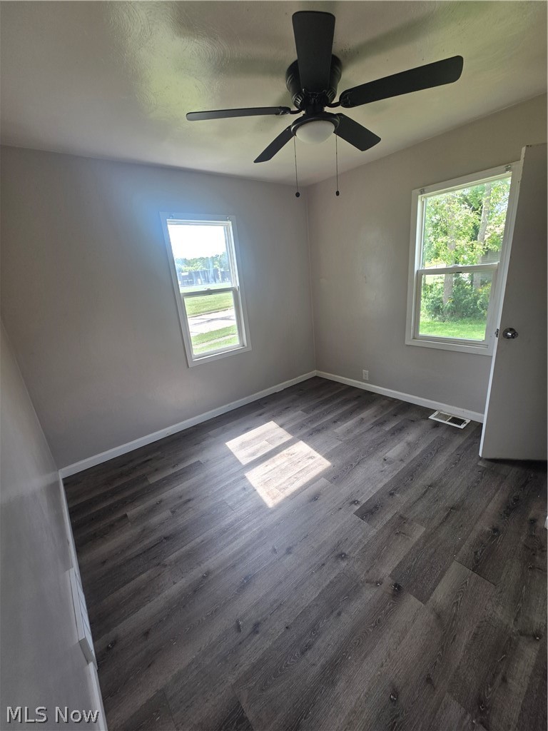 1936 Lakeview Avenue Lorain OH 44053