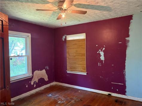 438 Baldwin Road Akron OH 44312