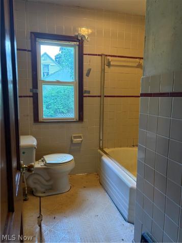 438 Baldwin Road Akron OH 44312