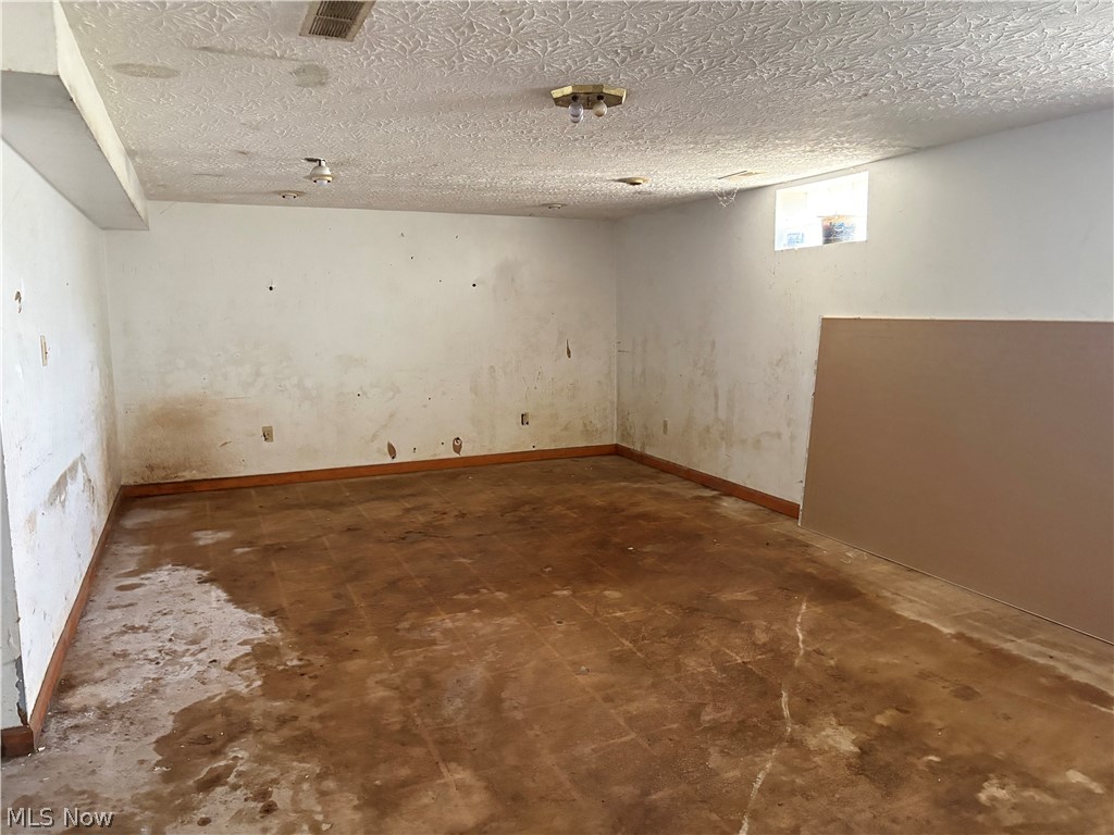 438 Baldwin Road Akron OH 44312