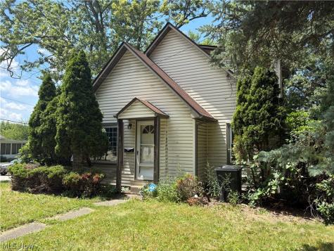 438 Baldwin Road Akron OH 44312