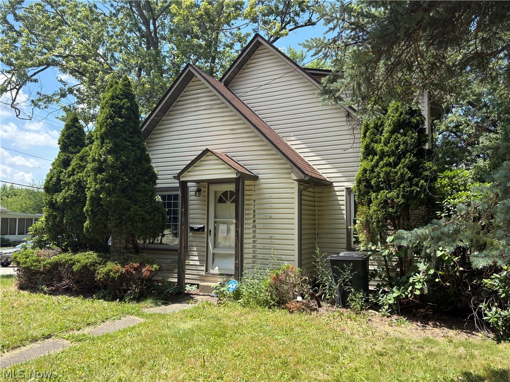 438 Baldwin Road Akron OH 44312