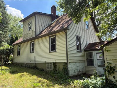 438 Baldwin Road Akron OH 44312