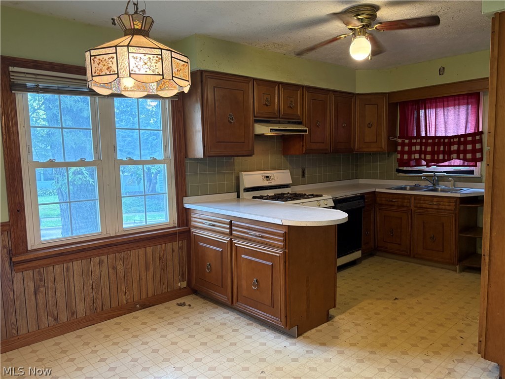 438 Baldwin Road Akron OH 44312