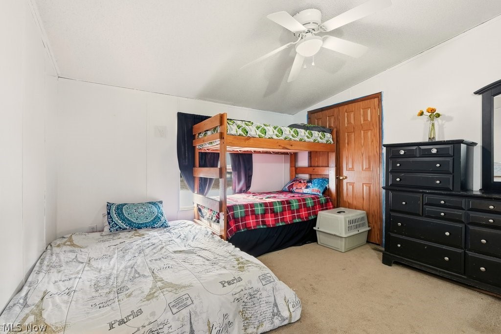 3228 Carper Avenue Akron OH 44312