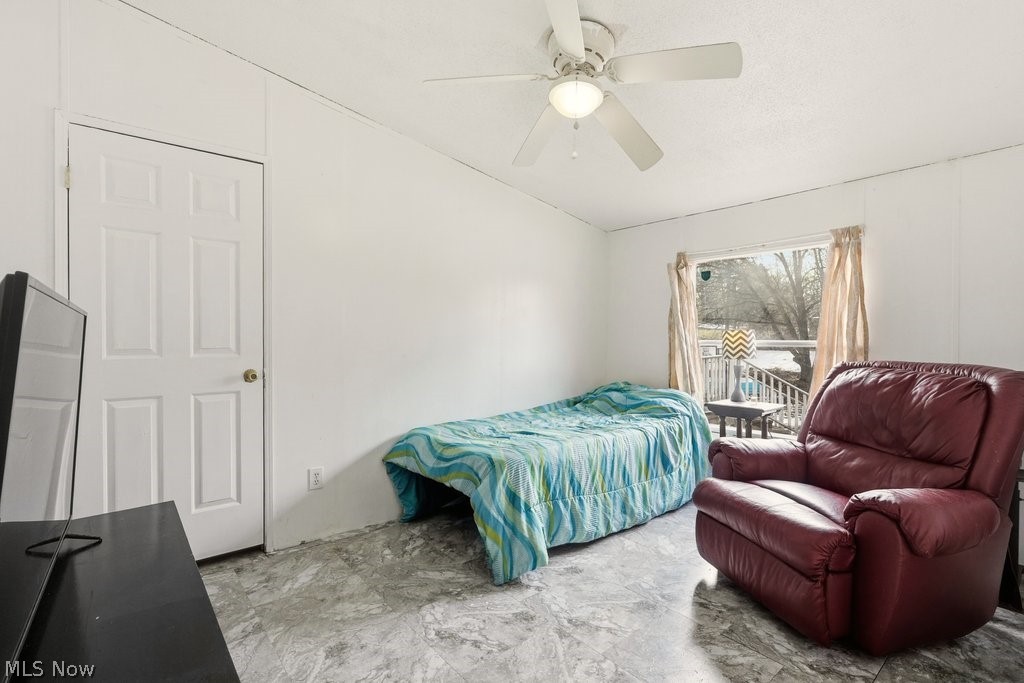 3228 Carper Avenue Akron OH 44312